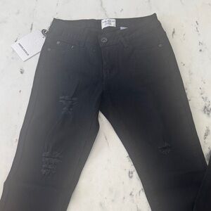 Black Skinny Jeans for Women